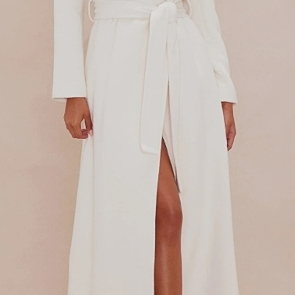 Fashion Nova (NovaLuxe) Cream Trench Coat